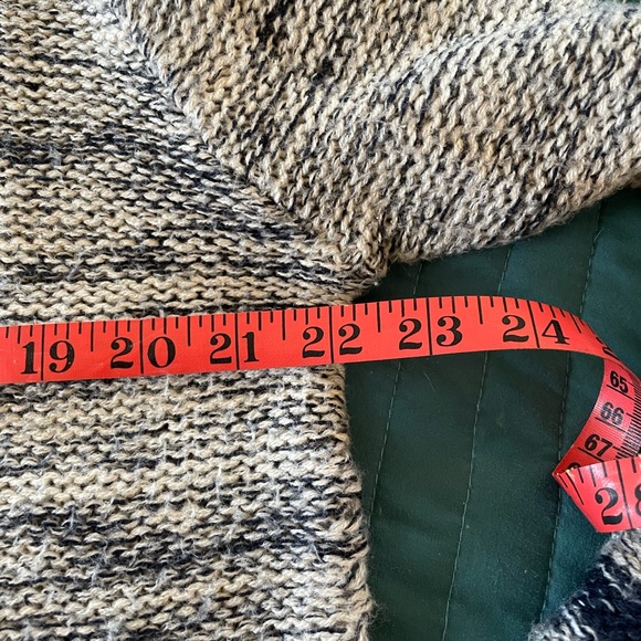 Anthropologie Paper Crane Sweater - Picture 8 of 9